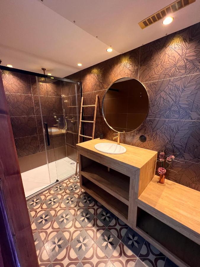 Bed and Breakfast Les Baroudeurs De Saint Jean Екстер'єр фото